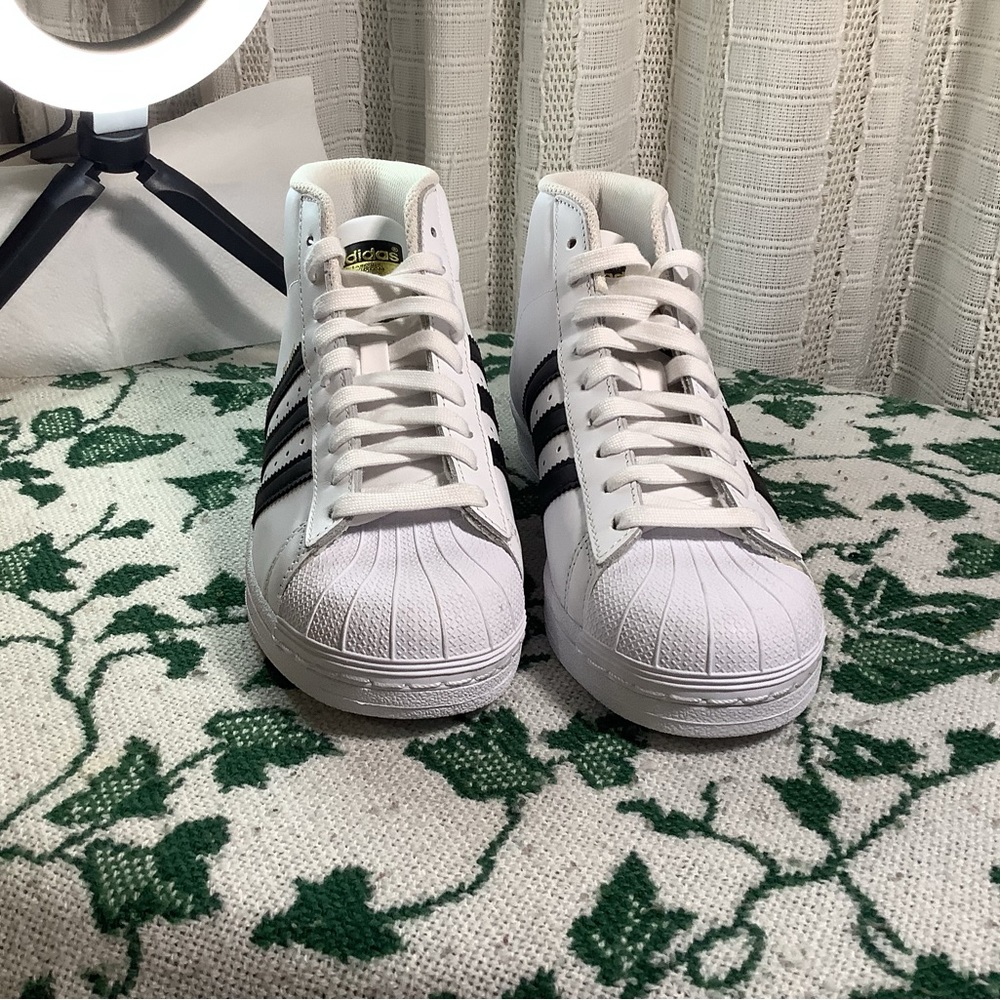 Adidas Pro Model